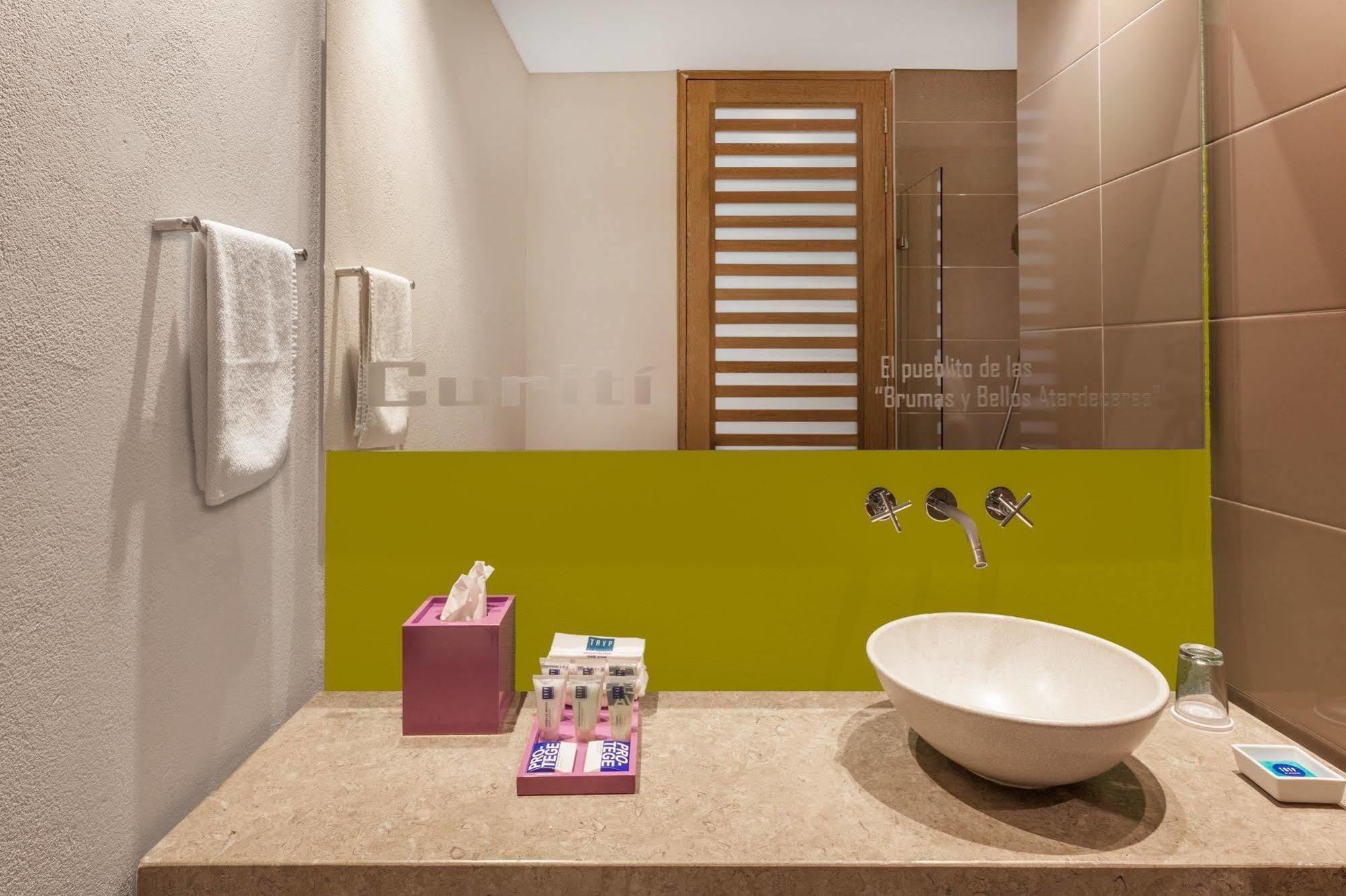 Hotel Bari Μπουκαραμάνγκα Εξωτερικό φωτογραφία