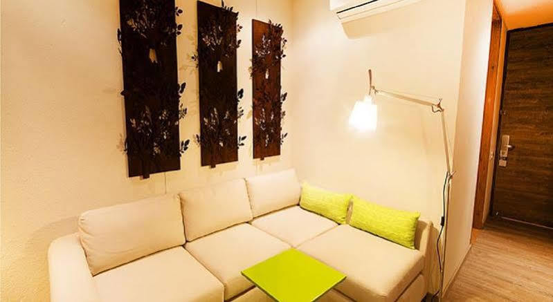 Hotel Bari Μπουκαραμάνγκα Εξωτερικό φωτογραφία